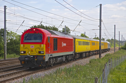 968450 (a): :2048x1347